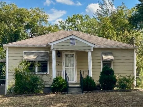5012 Blue Spring Rd NW, Huntsville, AL 35810