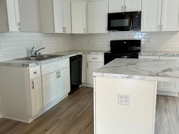 328 W 6th St