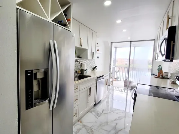 1660 NE 191ST Street #308, Miami, FL 33179