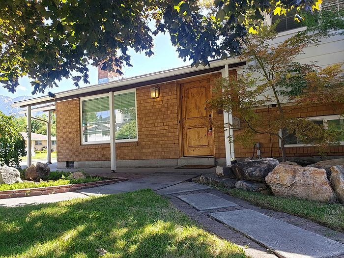 1st image of 2242 E Wilmott Dr
