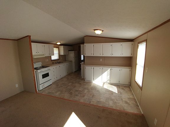 2nd image of 77 Saint George Dr