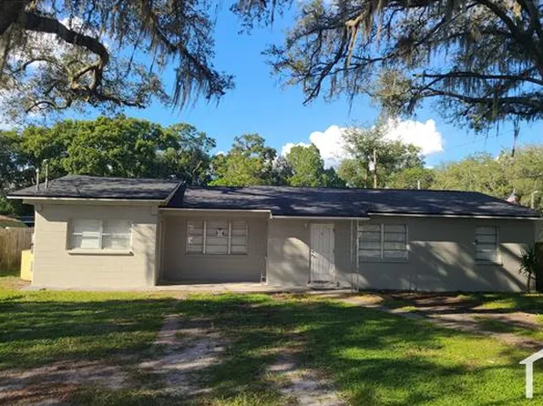 38313 Tucker Rd APT 1, Zephyrhills, FL 33542