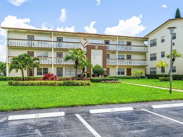 74 Mansfield Dr #B, Boca Raton, FL 33434
