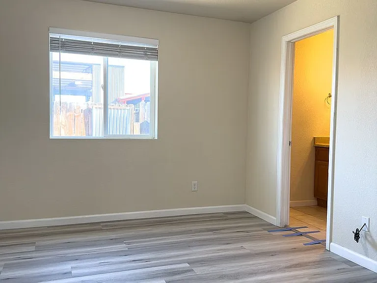 3033 W Custer Pl — Photo 14