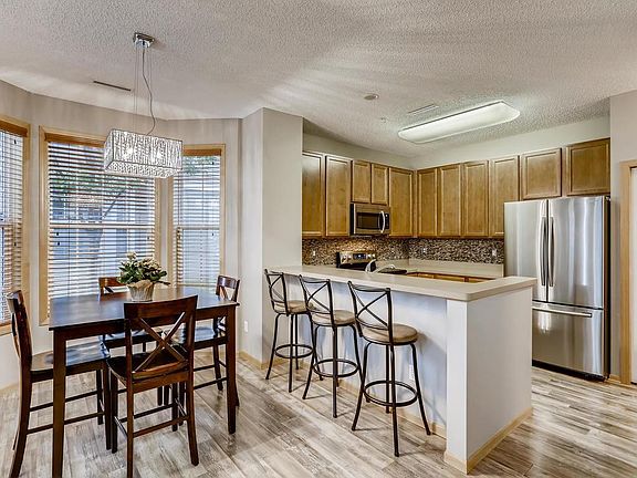 5th image of 1563 Legacy Pkwy E Unit 4