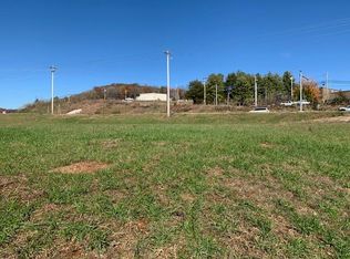 399 Celina Hwy, Livingston, TN 38570