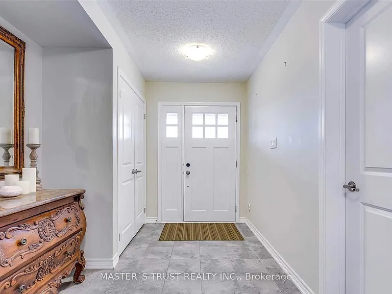 416 Sixteen Mile Dr — Photo 3