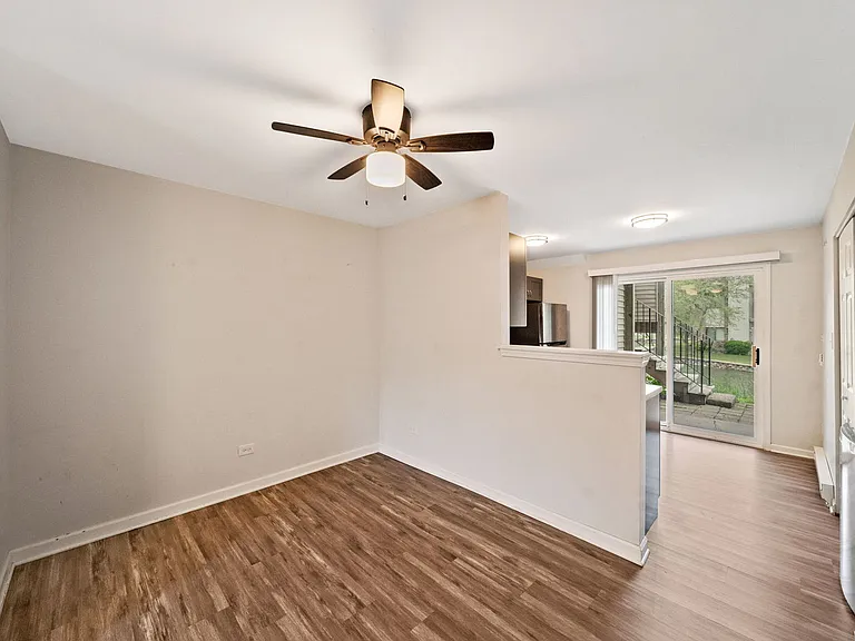 170 Waters Edge Dr #102 — Photo 4