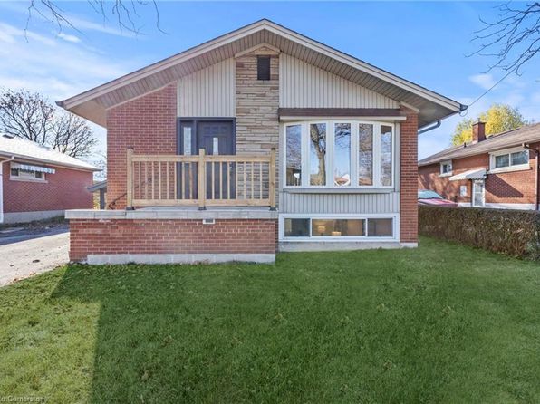 20 Burfield Ave, Hamilton, ON L8T 2J9