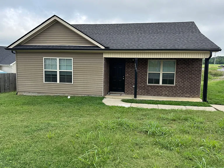 1503 Gambill Wood Dr — Photo 1