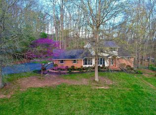 608 Sherwood Dr, Marion, VA 24354