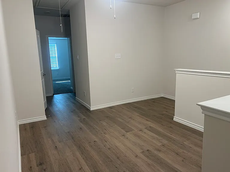 2037 Buffalo Hill Dr — Photo 3