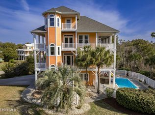 200 Shipwreck Lane, Emerald Isle, NC 28594