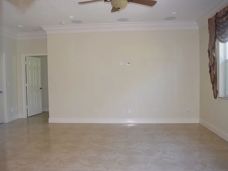 10160 SW Canossa Way — Photo 24