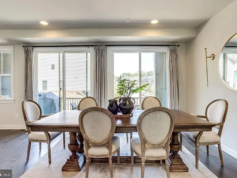 43394 Charitable St — Photo 11