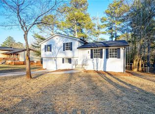 7554 Tamora Ln, Riverdale, GA 30274