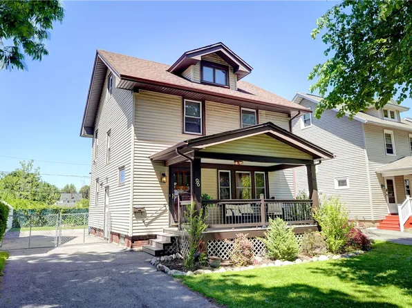 96 Resolute St, Rochester, NY 14621