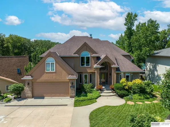 2507 Ponca Point, Plattsmouth, NE 68048