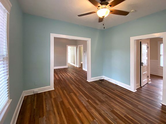 2nd image of 10 Hope St