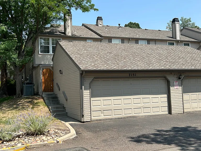 7151 E Briarwood Cir — Photo 3