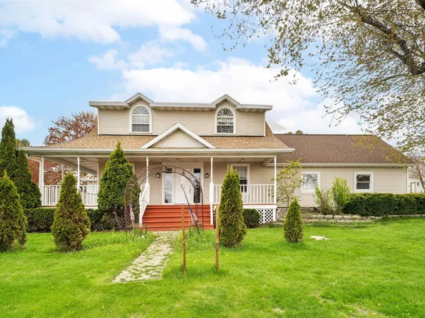 W1905 Highway H, New Holstein, WI 53061