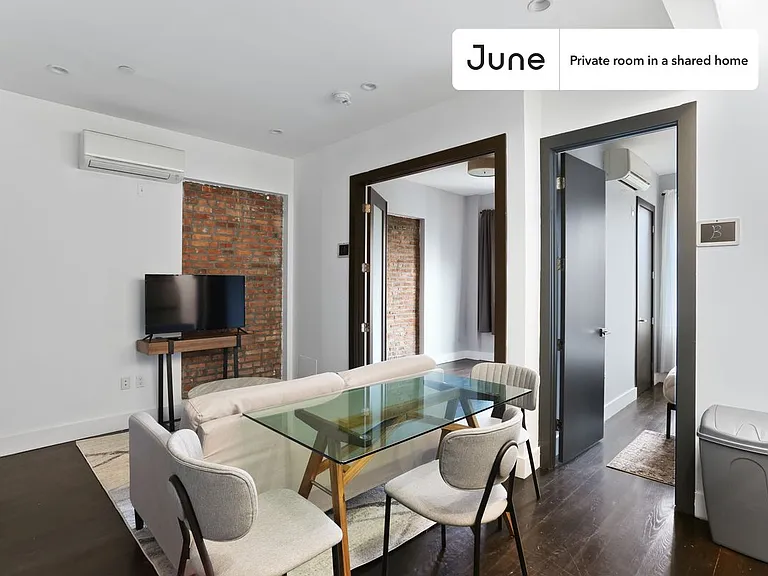 444 Franklin Ave #B — Photo 4
