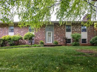 1125 Kevin Rd, Knoxville, TN 37923