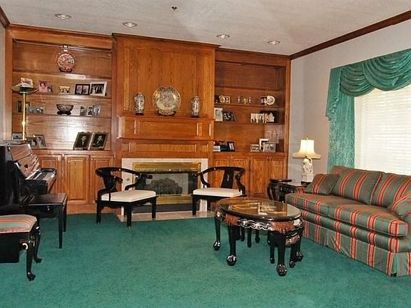 3rd image of 11300 N Penn Ave APT 104
