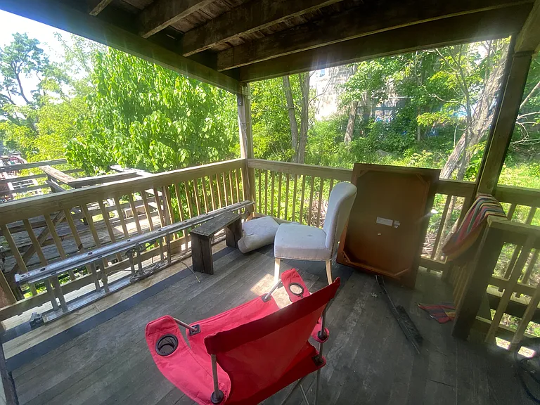 129 Cedar St #12 — Photo 9