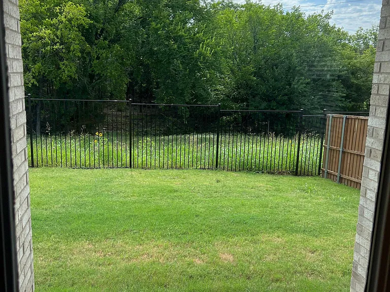 15779 Mossy Oak Ln — Photo 5