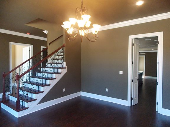 3rd image of 174 Golden Meadow Dr