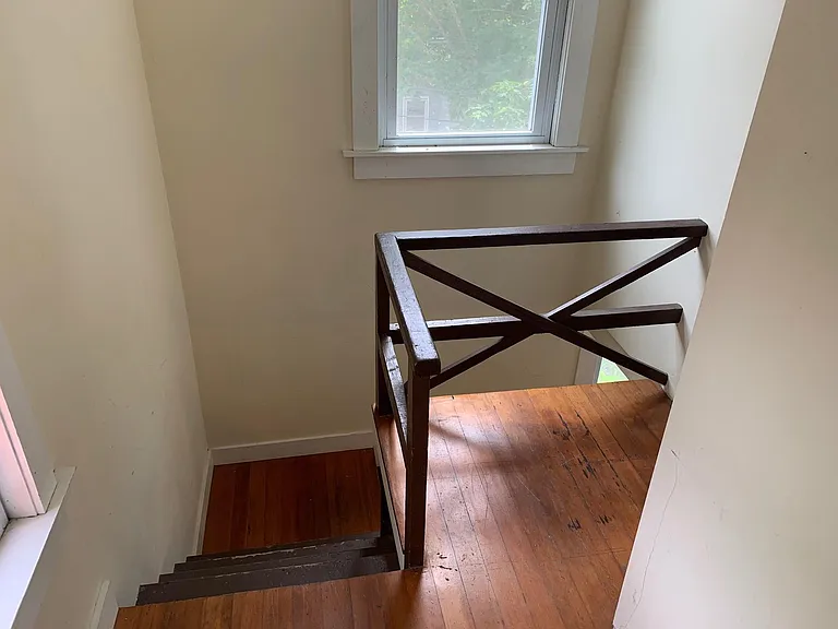 27 Young St #2 — Photo 18