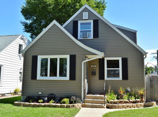 3056 S 37th St, Milwaukee, WI 53215