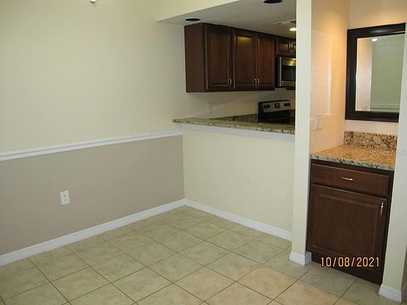 5th image of 681 Grenadine Ct