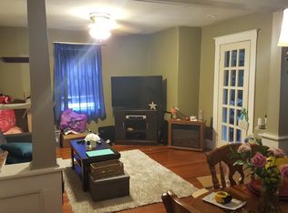 40 Linden St, Riverside, RI 02915