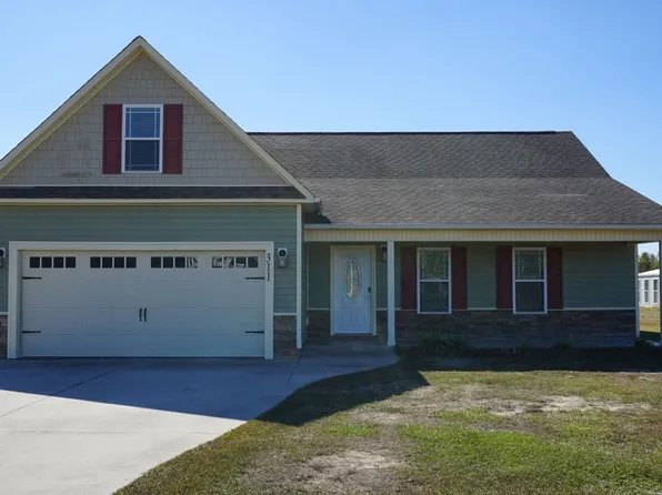 311 Spring Maple Way, Richlands, NC 28574