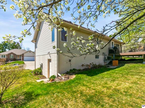 1601 Tipton Dr, Council Bluffs, IA 51503