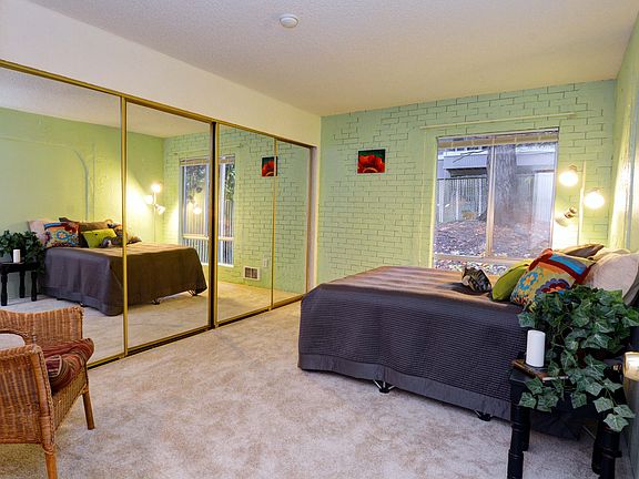 4th image of 4815 180th St SW APT L103