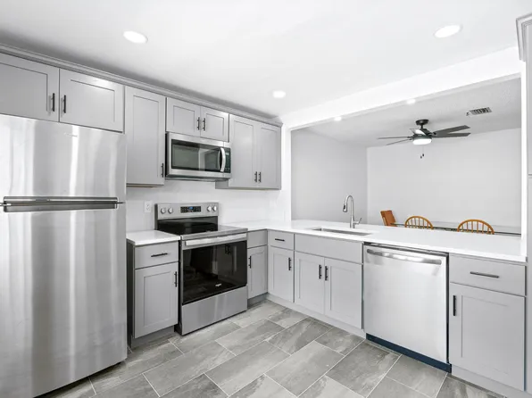312 Lake Helen Drive, West Palm Beach, FL 33411