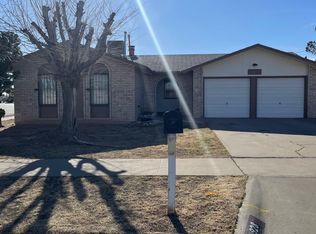 928 Le Barron Rd, El Paso, TX 79907
