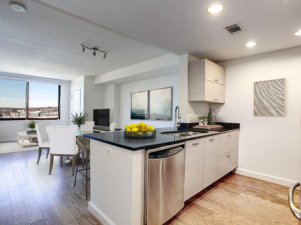 1st image of 2451 Midtown Ave #1223