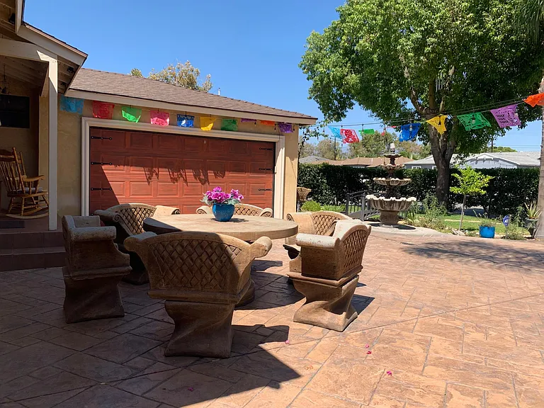 Front Yard Patio