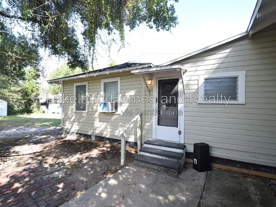 842 1/2 Lime St E #2