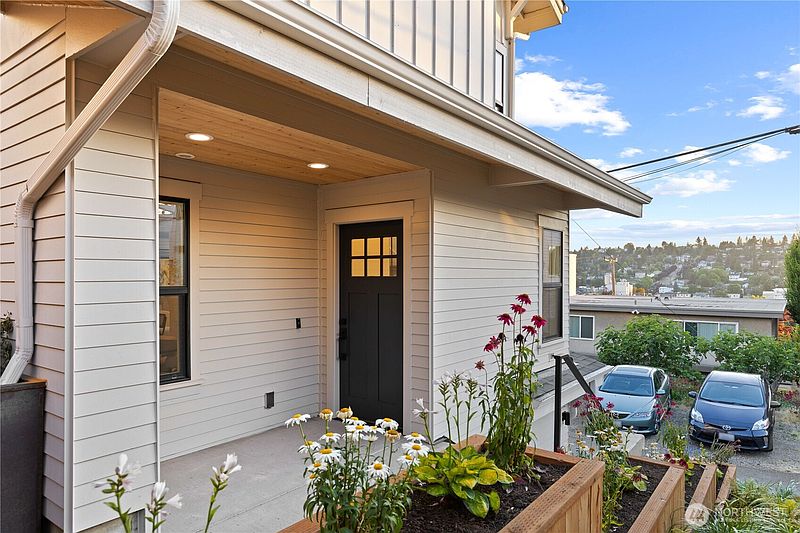 2nd image of 3245 13th Avenue W