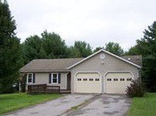 110 King Arthur Ct, Galax, VA 24333