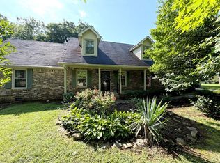 687 Plantation Dr, Murfreesboro, TN 37128