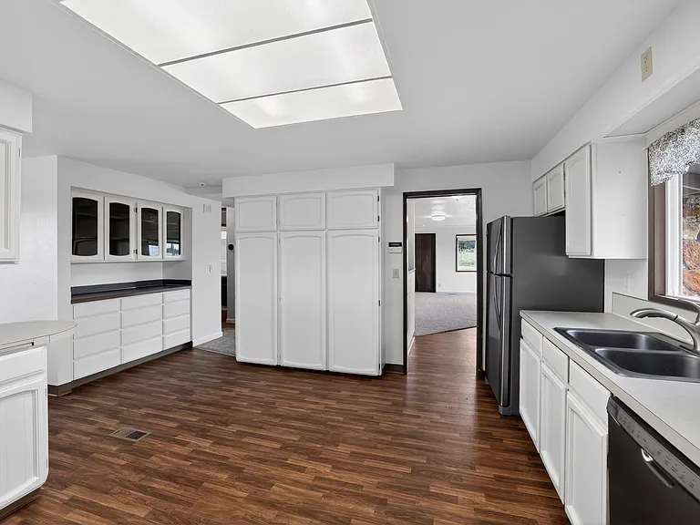 32303 NW Zion Church Rd — Photo 5