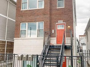2237 W 18th St #3, Chicago, IL 60608