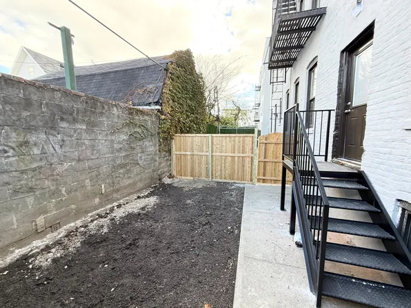 2075 East 16th Street image 6 of 7