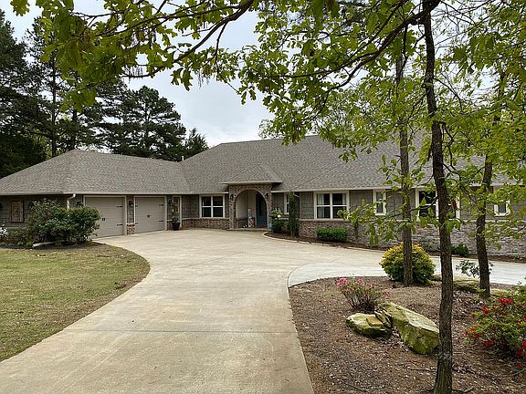 Standard 2 car garage up